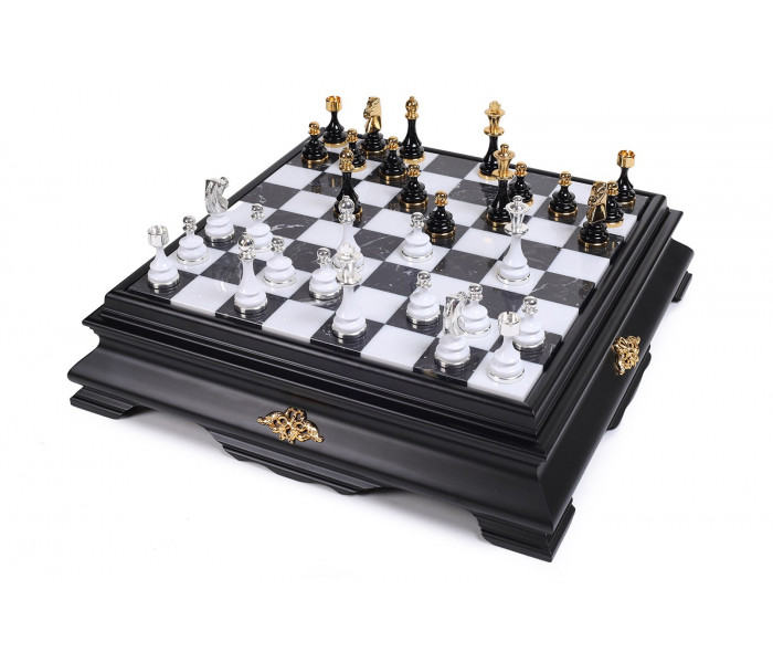 Элитный шахматный набор "Staunton" 47 x 47 см фигуры с позолотой 24К и серебром 925 пробы и мраморно-деревянная доска-столик с ящиком. Italfama (152GSBN+CUPP77N)