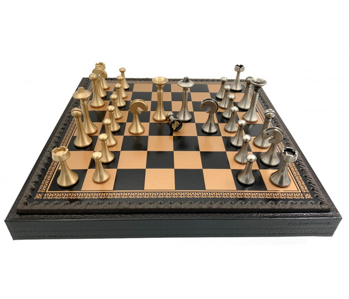 Элитный игровой набор 3-в-1 "Classic" 35 x 35 см металлические фигуры, черно-золотая кожаная доска, шашки и нарды. Italfama (15B+219GN)