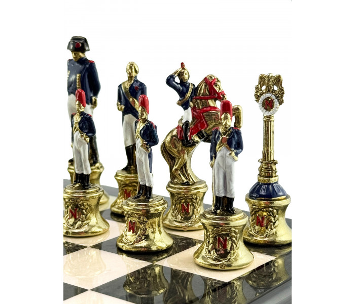 Елітний шаховий набір "Napoleone" 32 x 32 см тематичні металеві фігури та глянцева дерев'яна дошка. Italfama (19-92+333GLP)