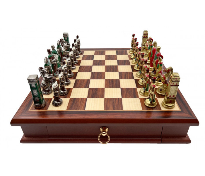 Элитный шахматный набор "Napoleone" 32 x 32 см тематических металлических фигур и деревянной доске. Italfama (19-93+333W)
