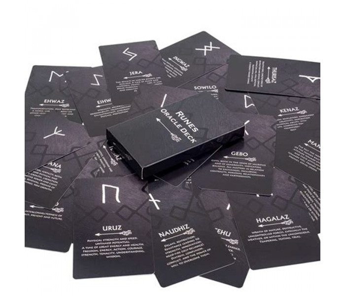 Рунический Оракул - Runes Oracle Cards. China (9420291)