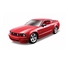 Фото Збірна модель 2006 Mustang GT Coupe (червоний). MAI39997R