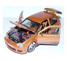 Фото Автомодель (1:24) Volkswagen Golf R32 (тюнінг). Maisto 31043 met. orange