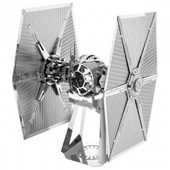 Металева збірна 3D модель Star Wars - First Order Special Forces TIE Fighter.