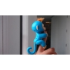 Фото 3 - Інтерактивна мавпочка на палець Fingerlings Boriz синя
