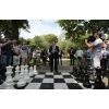 Фото 6 - Великі садові (вуличні) шахи + шашки + нейлонове поле (король 62 см, пластик) (СШ-25)