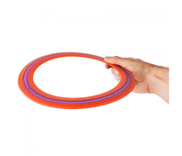 Ringtoss - вуличний кільцекид-фрісбі. Outdoors