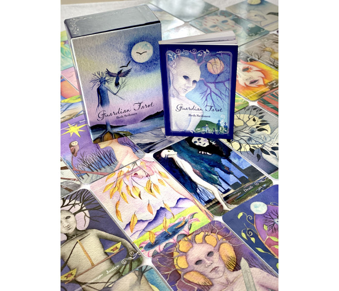 Таро Хранителя - Guardian Tarot. Schiffer Publishing