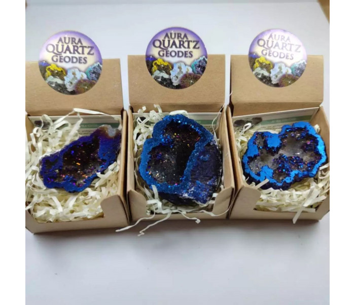 Камень Агатовая аура - Aura Quartz Geodes