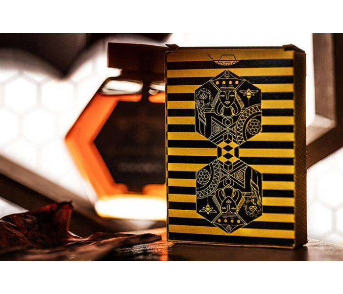 Игральные карты Queen Bee от Ellusionist
