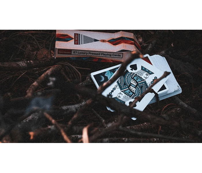 Карти Peak 15 by Ellusionist. E7 Luxury Coated