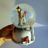 Фото 4 - Снігова куля Зустріч закоханих (автосніг, підсвічування, мелодія) D 10 см