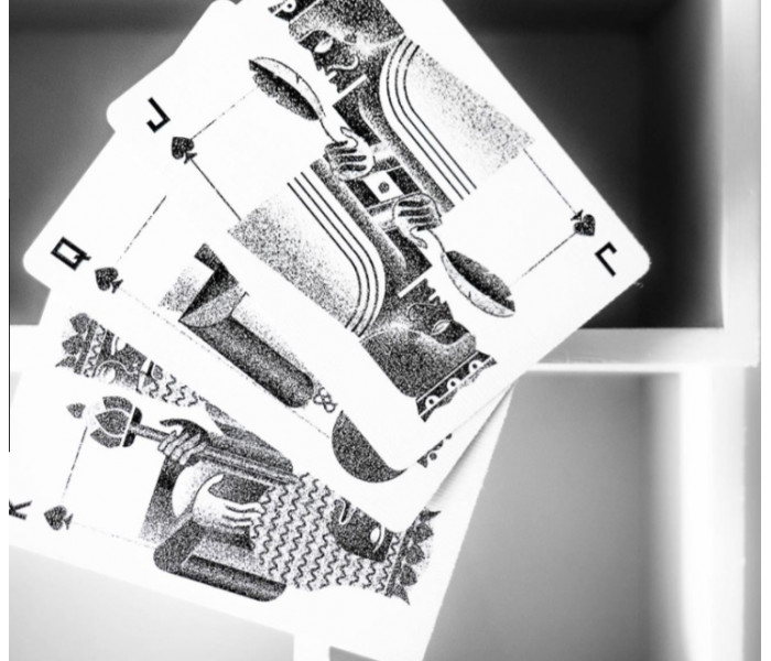 Карти Perpetua від Ellusionist