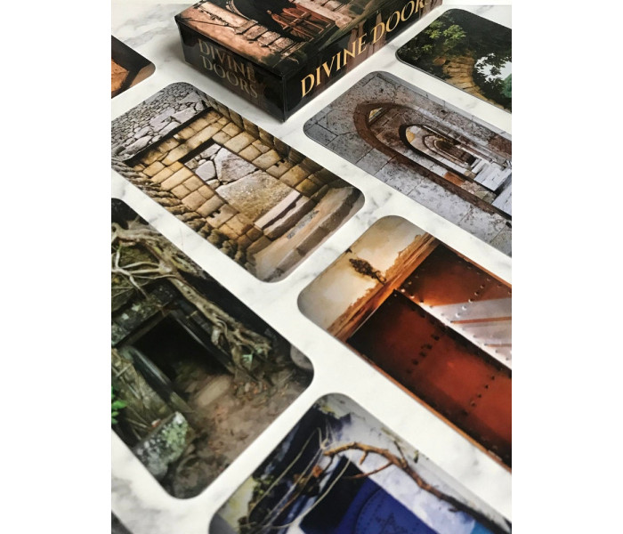Оракул Божественные Двери - Divine Doors: Behind Every Door Lies Adventure, Mystery and Inspiration. Rockpool Publishing