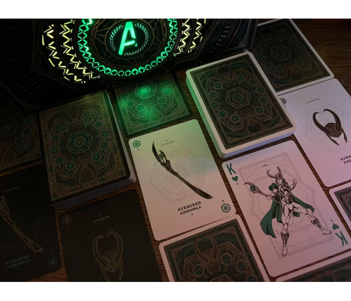 Гральні карти Avengers: Loki (2 decks) від Card Mafia