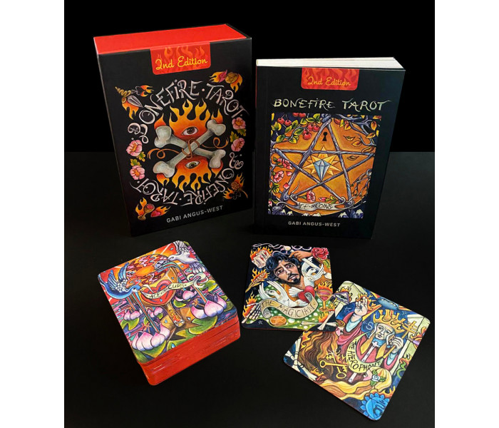 Таро Багаття - Bonefire Tarot. Schiffer Publishing