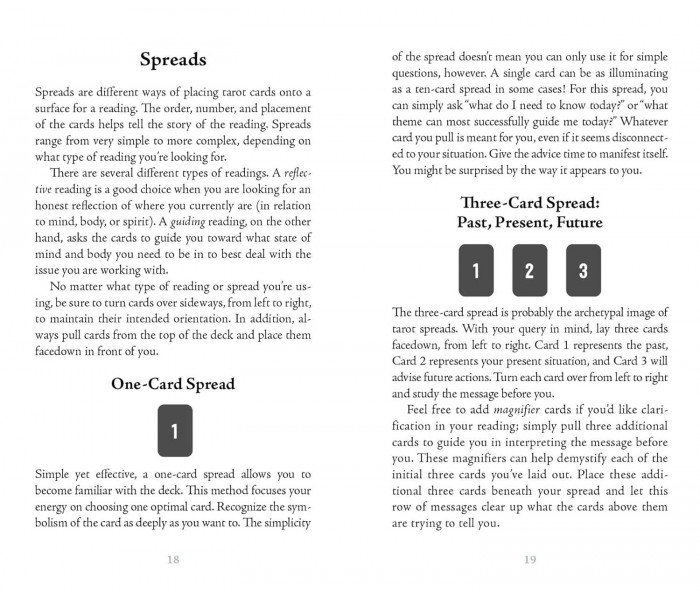 Опівнічна Магія: Колода Карт Таро З Грибами - Midnight Magic: A Tarot Deck of Mushrooms Cards.  Adams Media