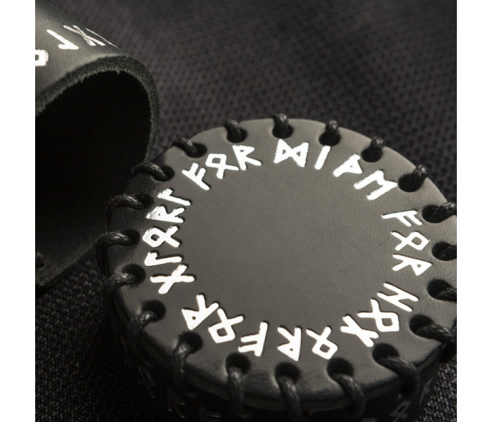 Стакан для кубиків Runic Black Dice Cup. Q WORKSHOP (CRUN101)