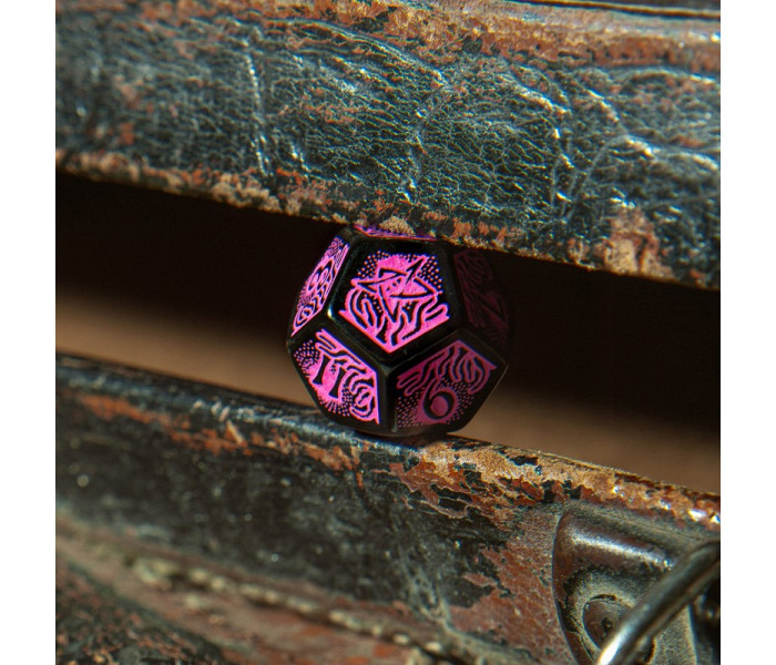 Кубики RPG Call of Cthulhu 7th Edition - Black & magenta Dice Set. Q WORKSHOP (SCTR20)