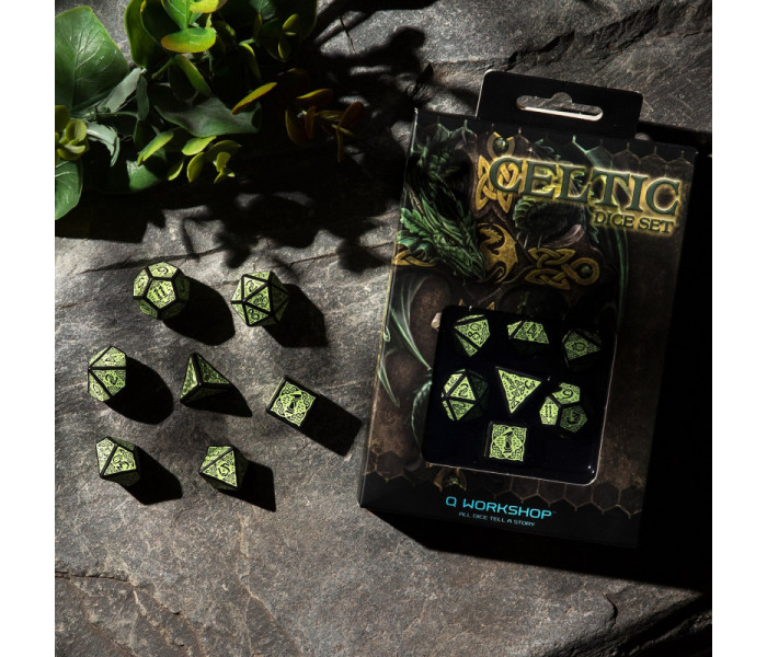 Кубики RPG Celtic 3D Revised Black & green Dice Set. Q WORKSHOP (SCER05)