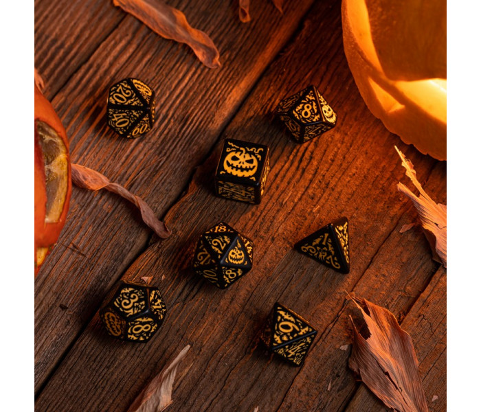 Кубики RPG Halloween Pumpkin - Jack O’Lantern Dice Set. Q WORKSHOP (SHAP02)