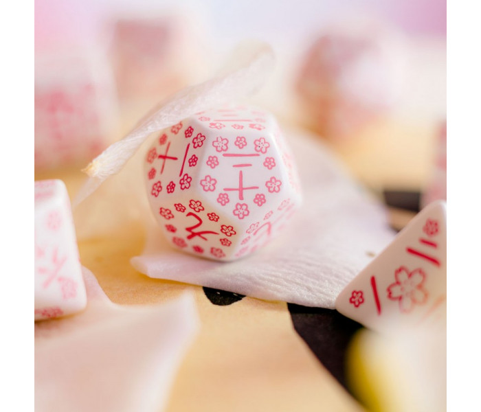 Кубики RPG Japanese Dice Set: Cherry Blossom Petals. Q WORKSHOP (SKAN01)