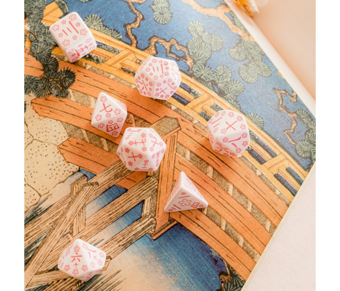 Кубики RPG Japanese Dice Set: Cherry Blossom Petals. Q WORKSHOP (SKAN01)