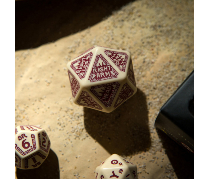 Кубики RPG RuneQuest Beige & burgundy Expansion 3 Dice Set. Q WORKSHOP (SRQE02)