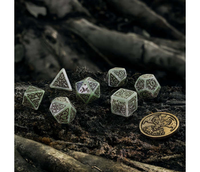 Кубики RPG The Witcher Dice Set. Leshen - The Totem Builder. Q WORKSHOP (SWLE02)