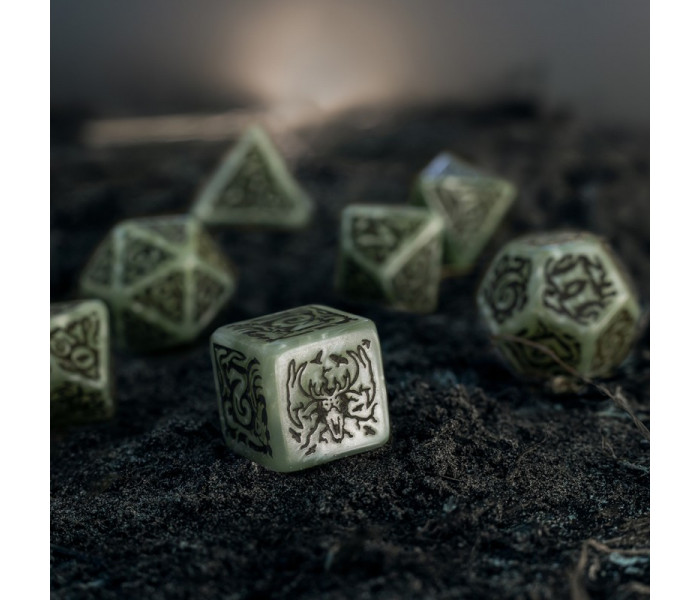 Кубики RPG The Witcher Dice Set. Leshen - The Totem Builder. Q WORKSHOP (SWLE02)