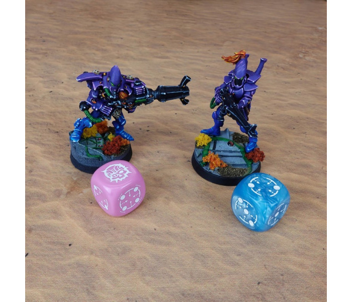 Набор кубиков Crosshairs Compact D6: Blue&Pink (20 шт). Q WORKSHOP (STCA02)