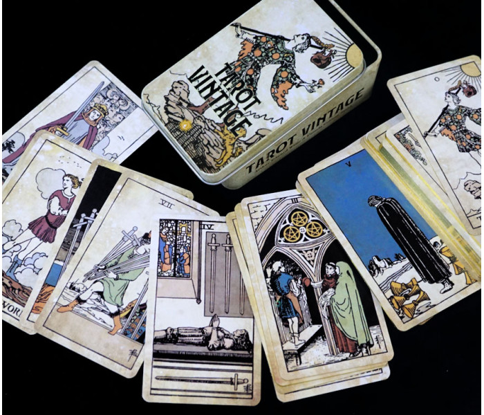 Вінтажне Таро - Vintage Tarot in a tin. China (9420309)