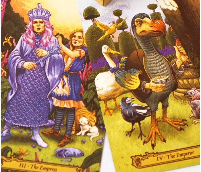 Таро в Стране Чудес - Tarot in Wonderland. China (9420052)