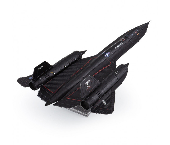 Металлическая сборная 3D модель SR-71 Blackbird in color. Metal Earth (ME1034)