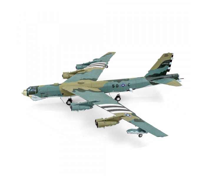 Металлическая сборная модель B-52 Stratofortress. Metal Earth (ME1037)