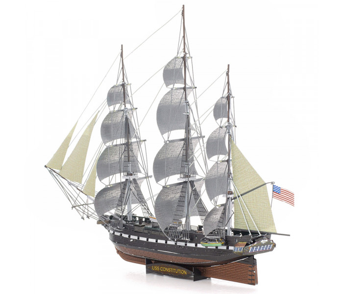 Металлическая сборная модель USS Constitution. Metal Earth (PS2002)