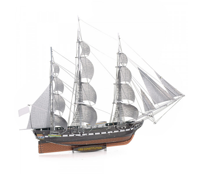 Металлическая сборная модель USS Constitution. Metal Earth (PS2002)